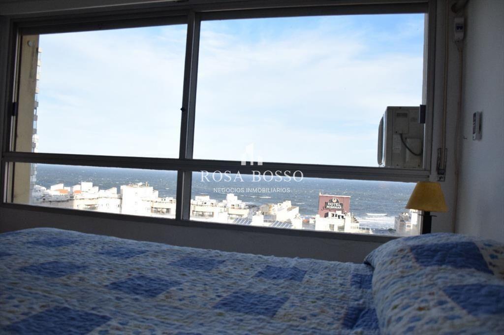 Apartamento en Peninsula, 3 dormitorios *