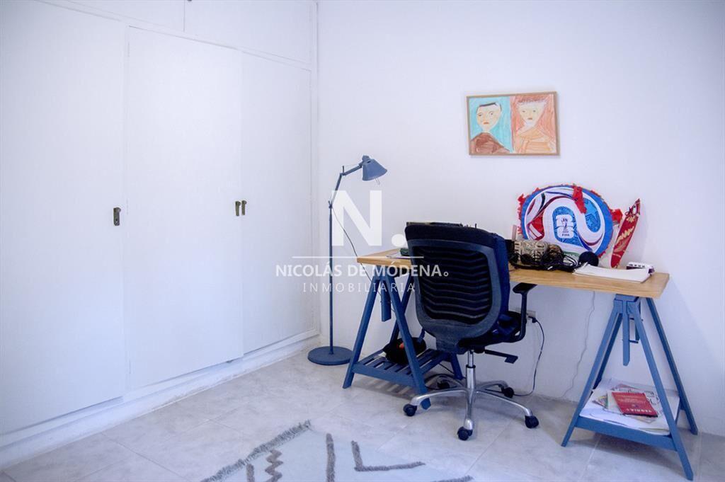 Excelente chalet de 5 dormitorios en venta a pasos de Playa