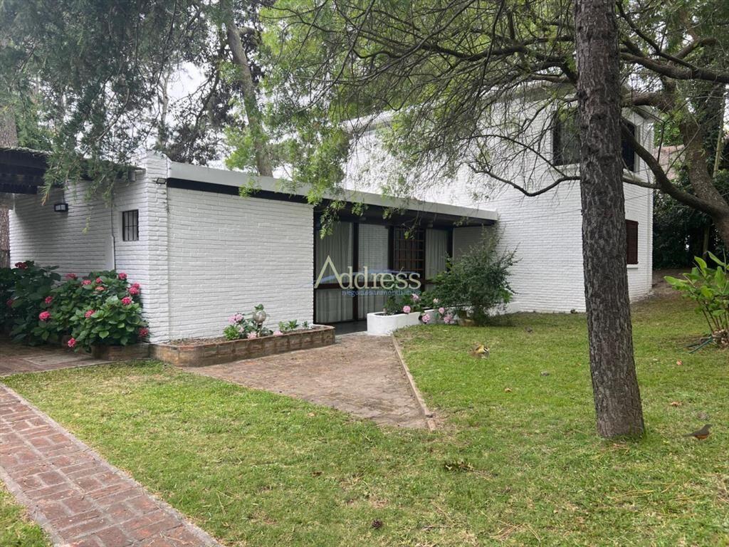 Casa en Lugano - Punta del Este