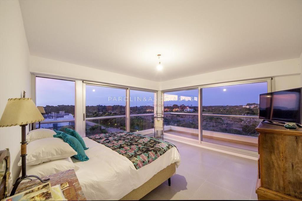 Muy lindo apartamento en venta en Silente, Punta