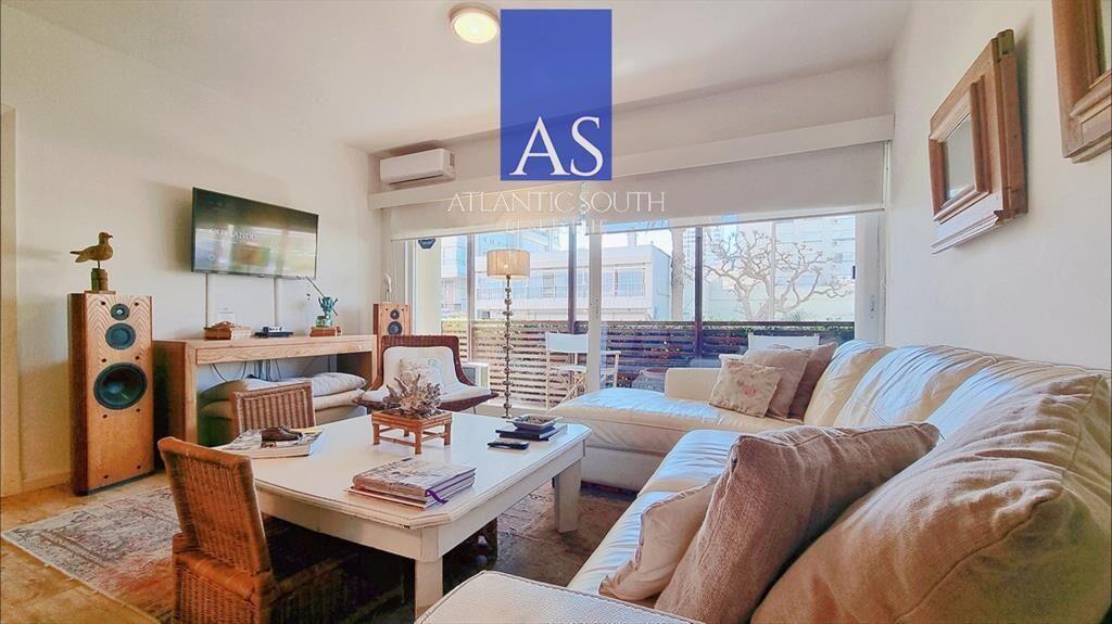 Apartamento moderno en Peninsula, 3 dormitorios,
