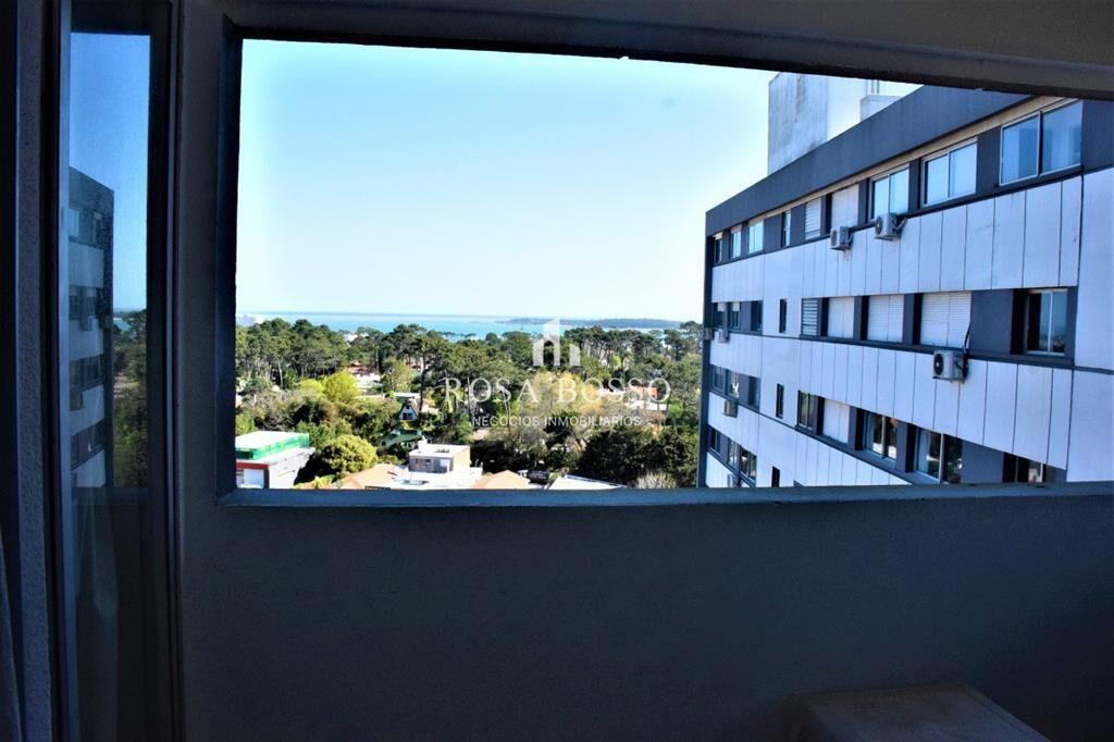 Apartamento en Roosevelt, 2 dormitorios *