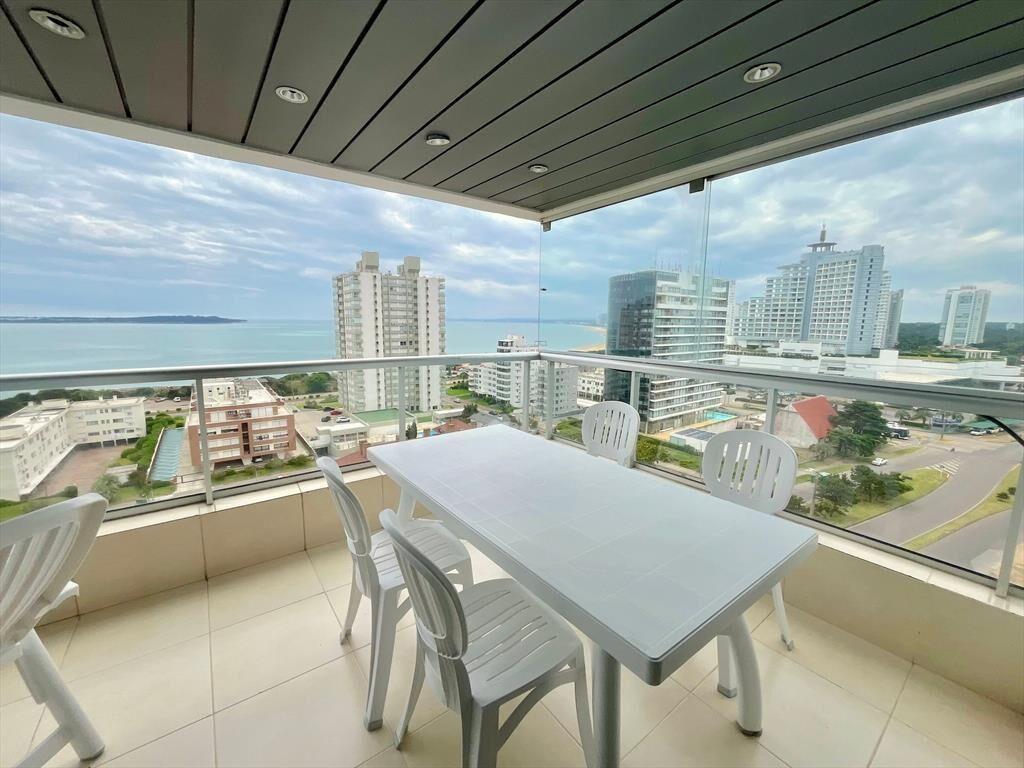 Apartamento de 2 dormitorios en alquiler de verano
