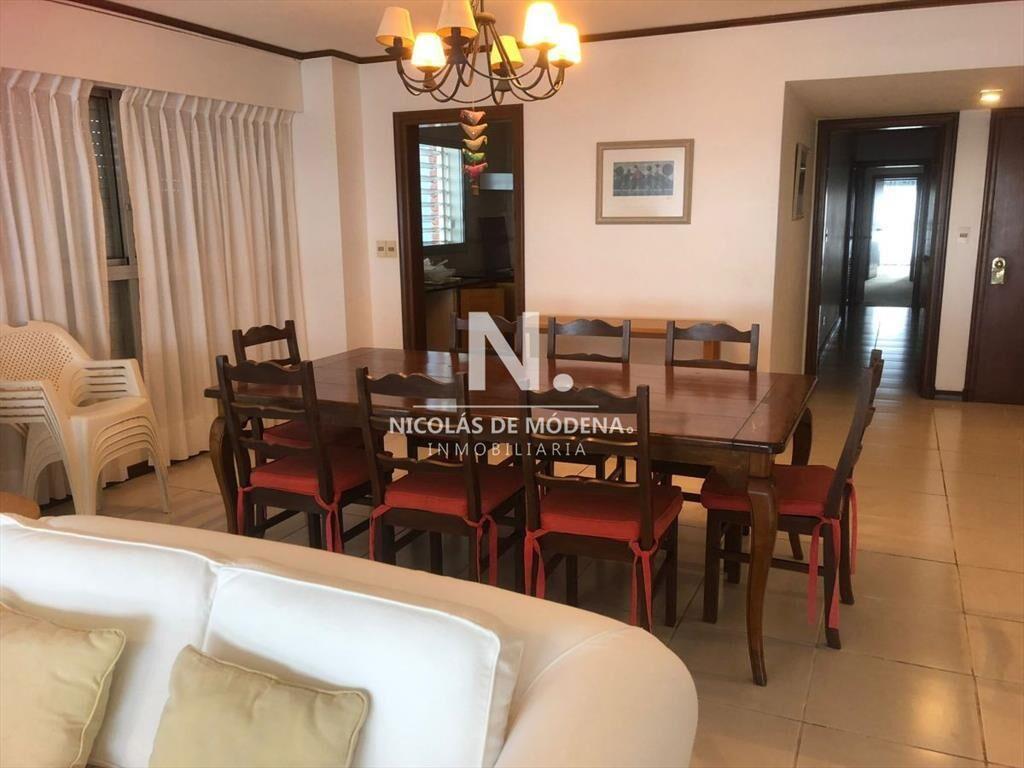 Hermoso departamento de 3 dormitorios frente al