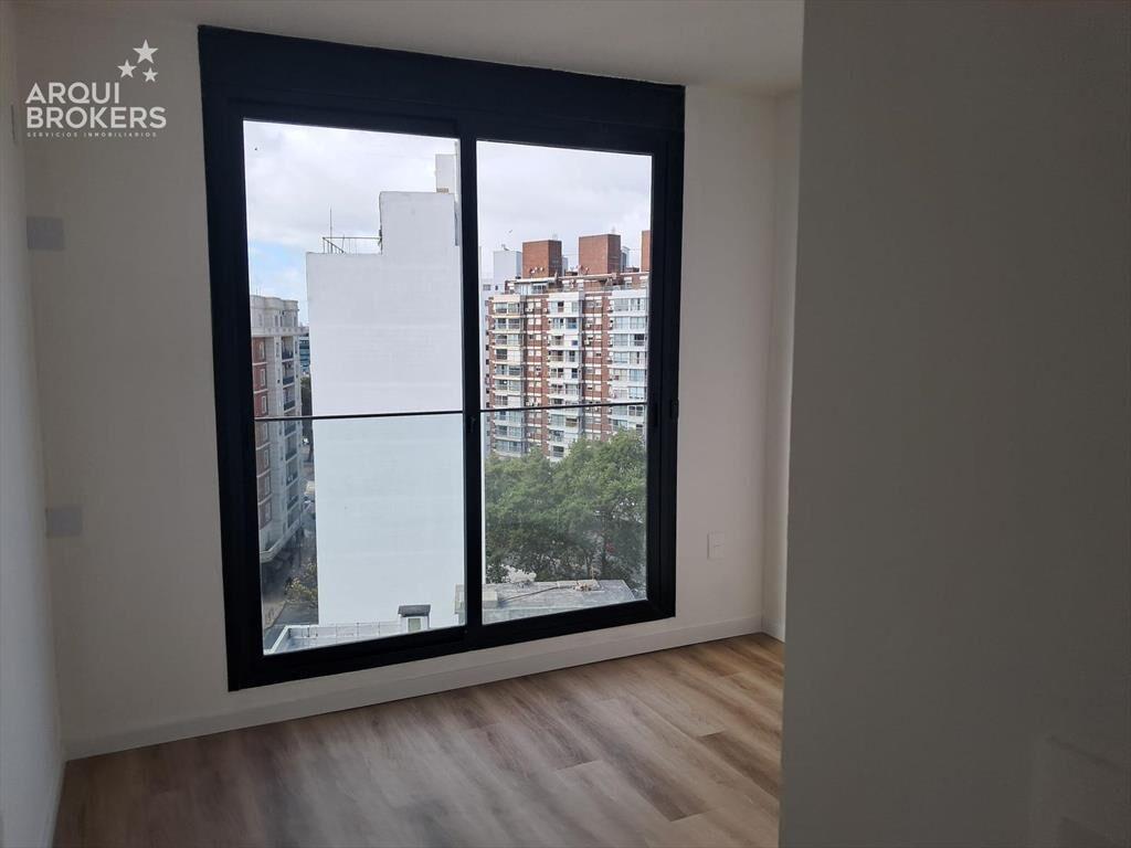 Apartamento de 2 dormitorios en alquiler en Cordón - 1003