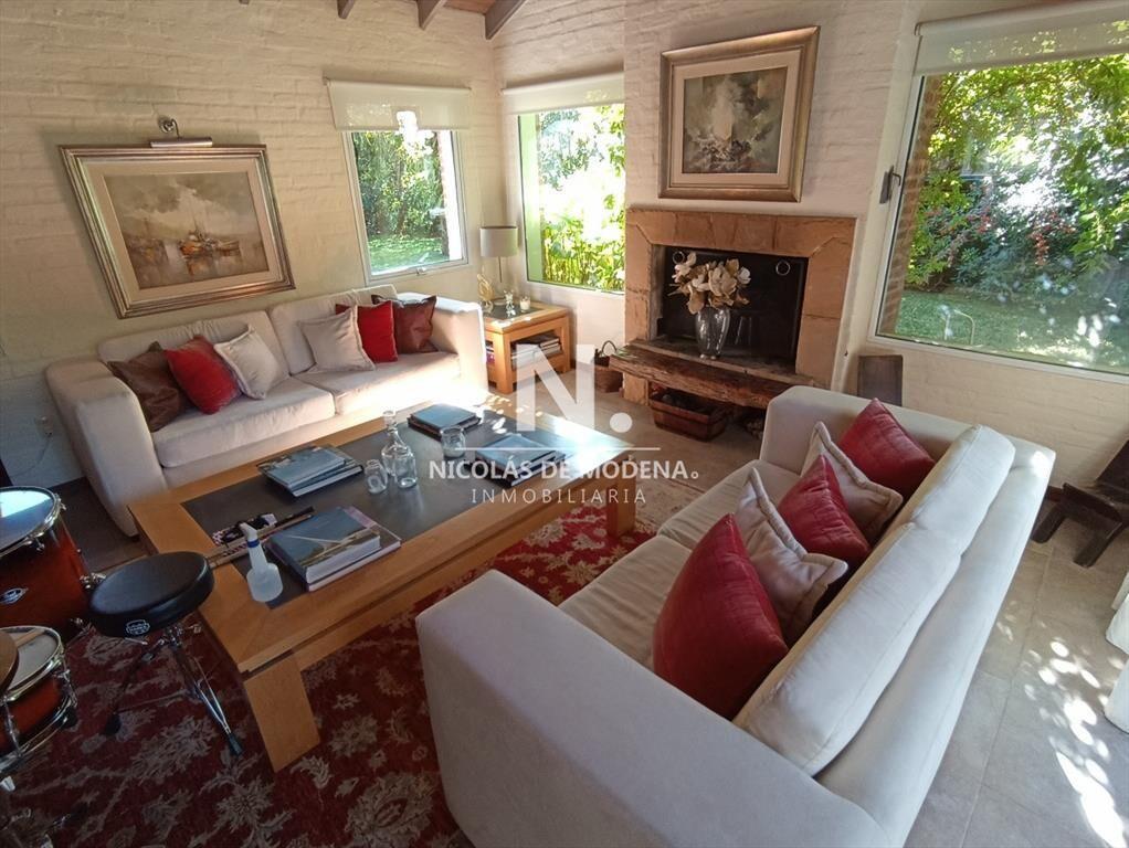 Casa en Cantegril - Punta del Este