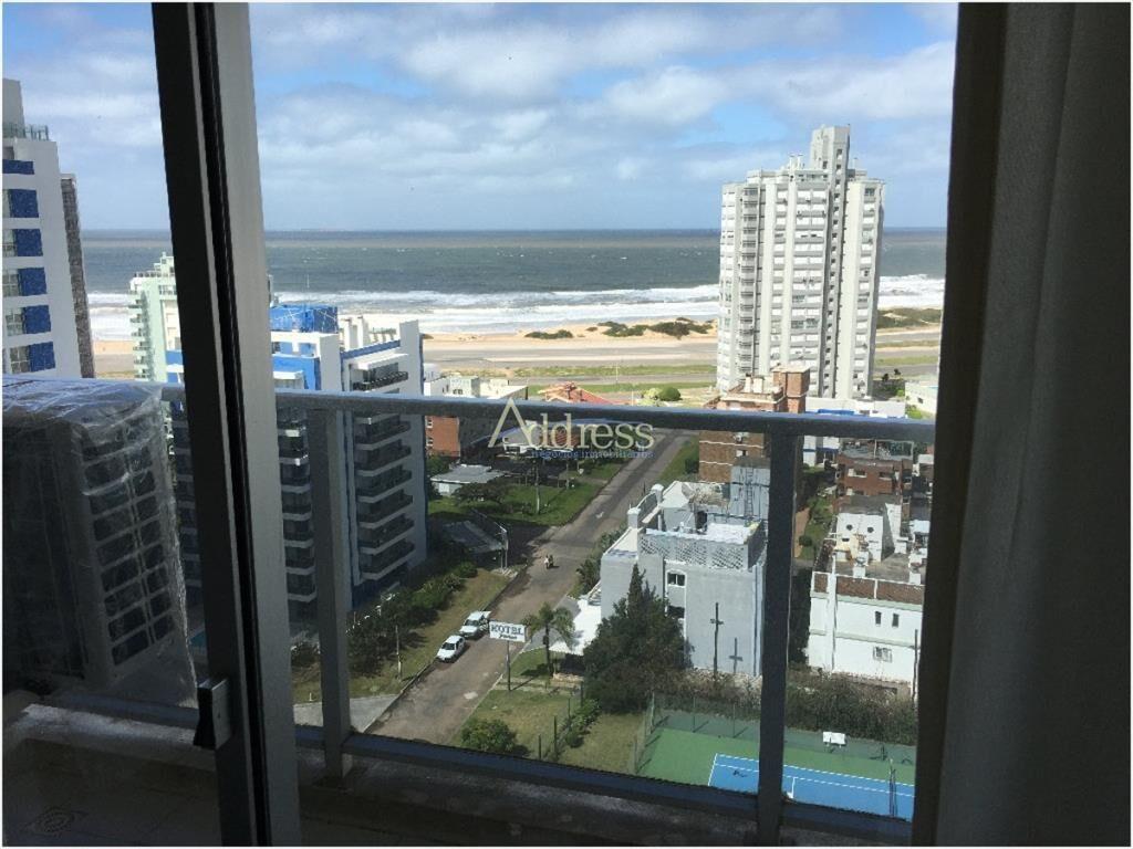 Apartamento en Brava, 1 dormitorios *