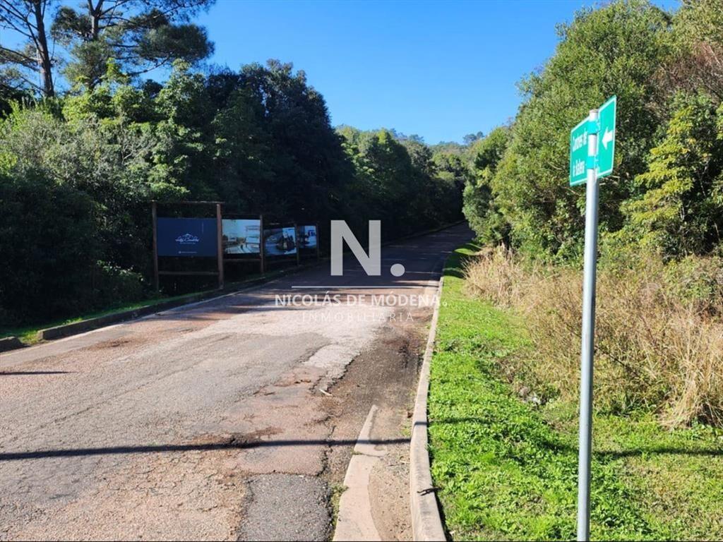 Vende terreno amplio de 4226 m2, en Las Cumbres-