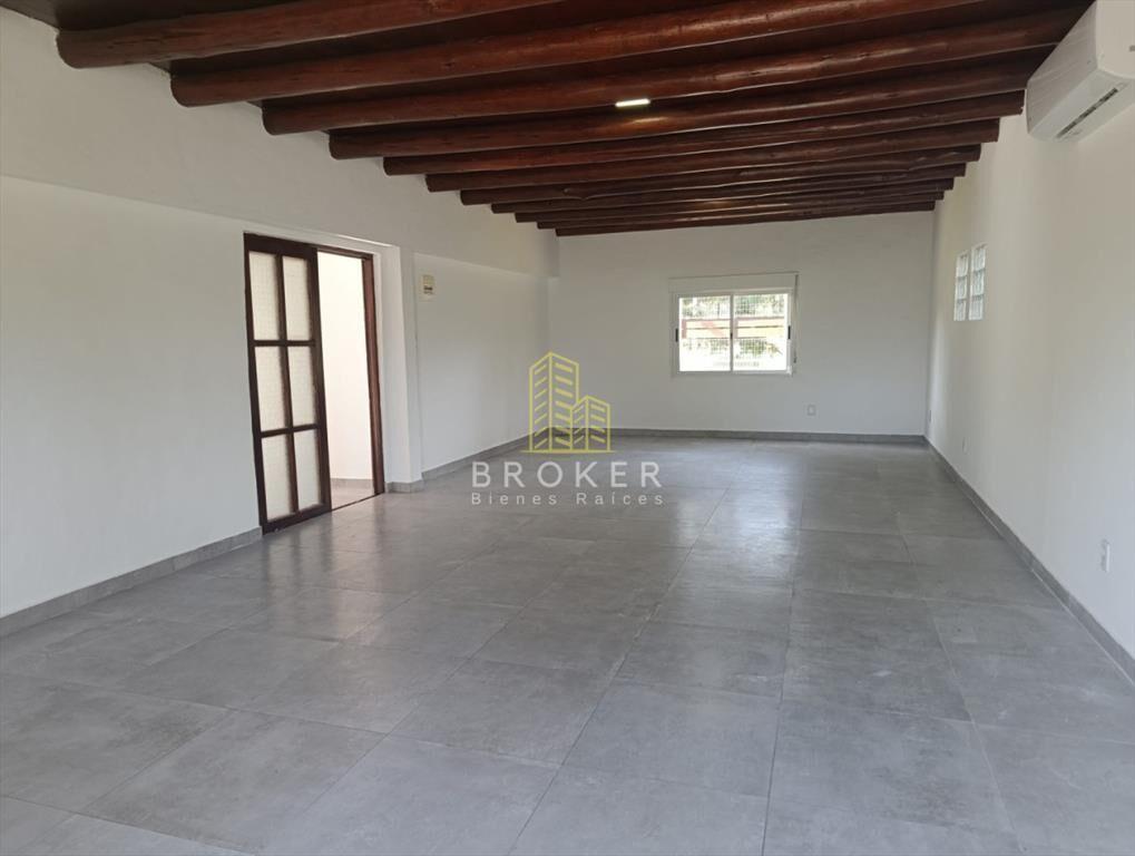 Venta casa Punta del Este Pinares 4 dormitorios Piscina Bar