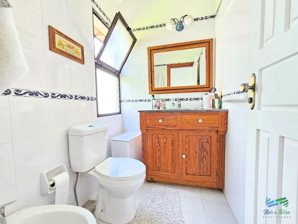 Venta de casa PH DUPLEX 2 dormitorioss en barrio