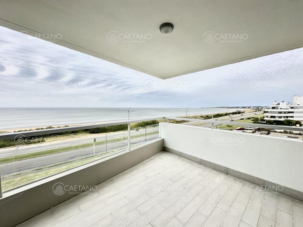 Venta Departamento Semi Piso - 5 Dormitorios + -