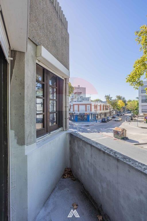 Venta Casa de altos en Jacinto Vera 3 D, terraza