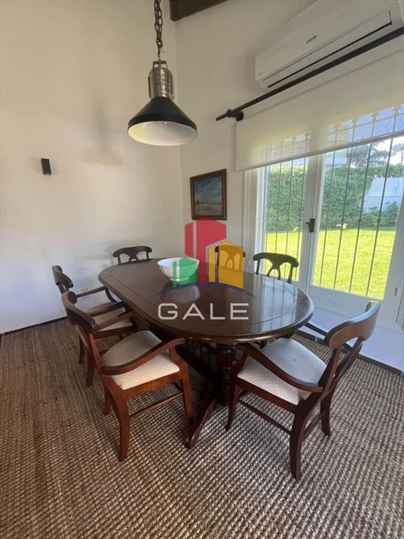 Casa en Alquiler - Mansa, Punta del Este, 3 Dormitorios.