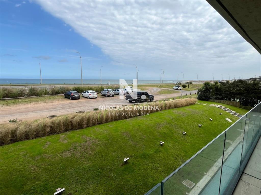 Walmer Lagoon.  Unidad a estrenar en venta frente