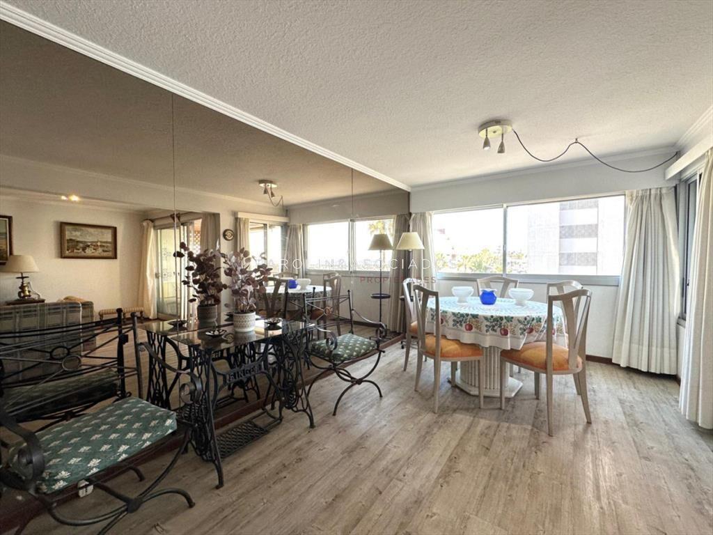 Apartamento en venta de 3 dormitorios en Punta
