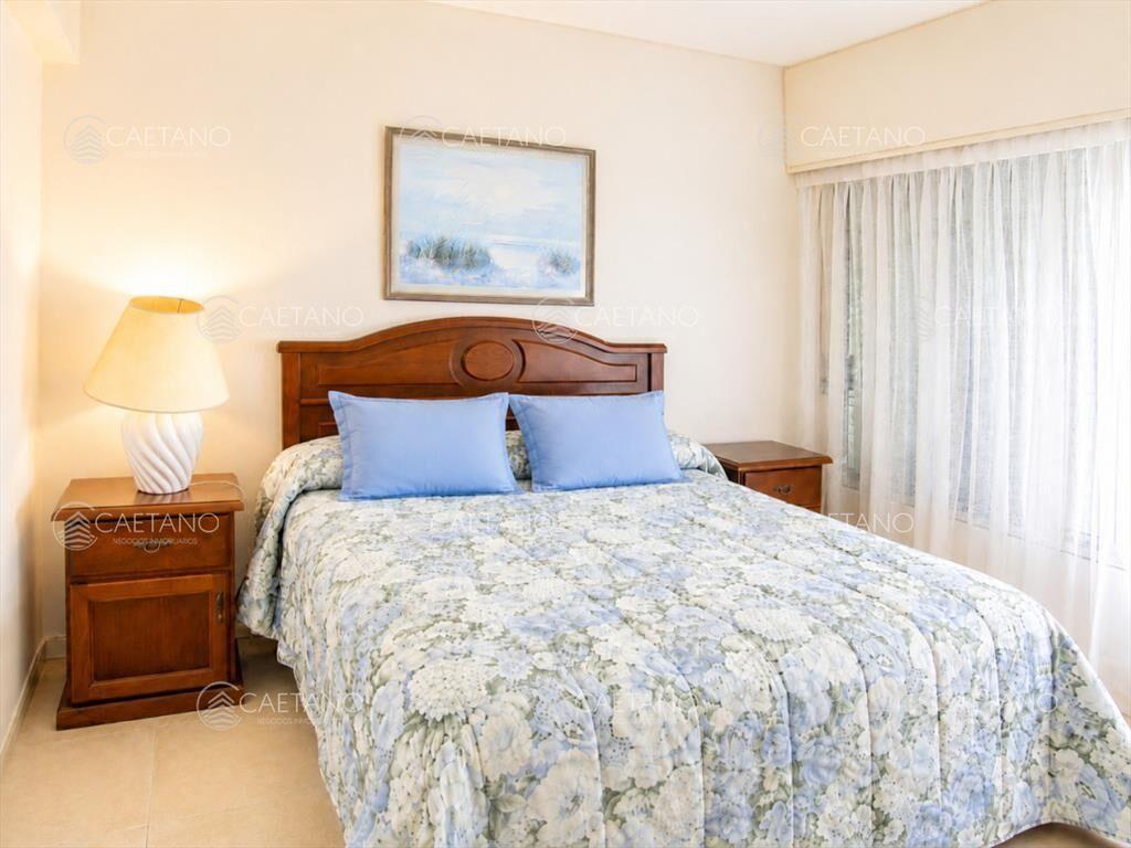Vende y alquila apartamento de 2 dormitorios en Peninsula,