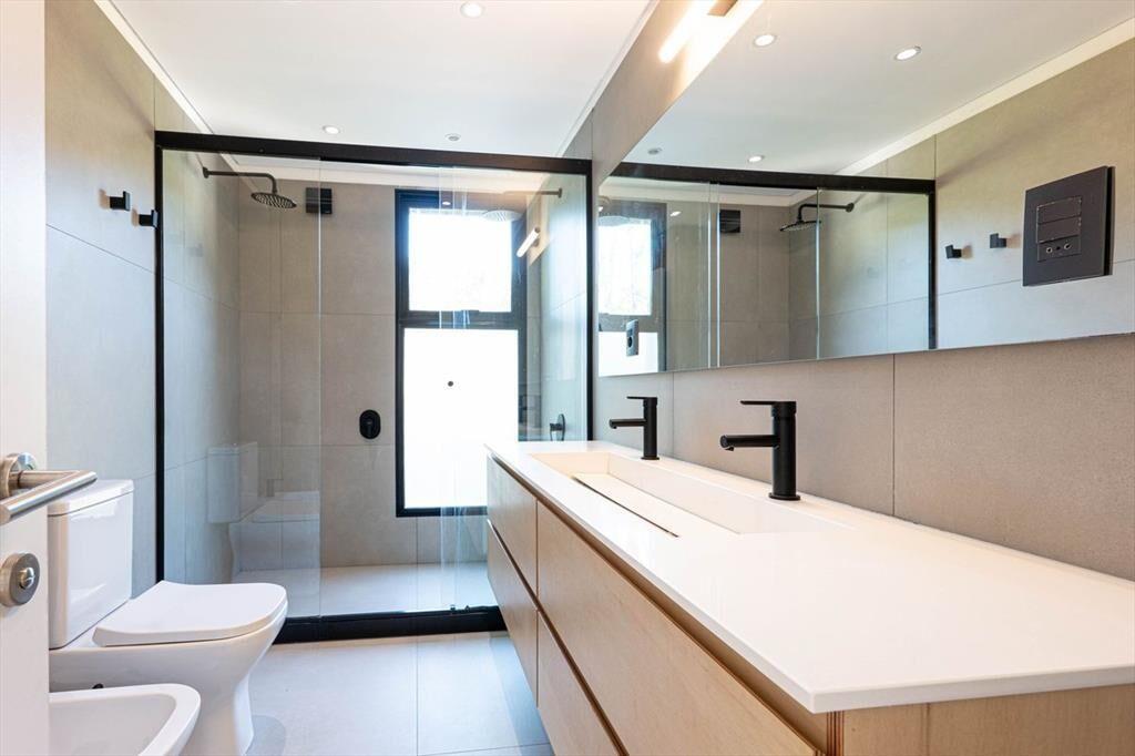 Se vende casa en complejo privado -Punta Ballena