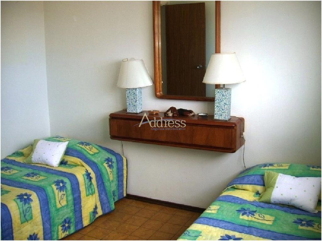 Apartamento en Peninsula, 3 dormitorios *