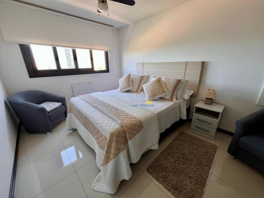 En venta apartamento con excelente vista, de 3 en