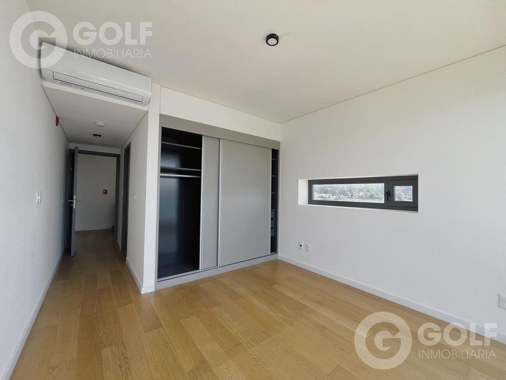 Venta de Villa de 3 dormitorios en Carrasco Boating