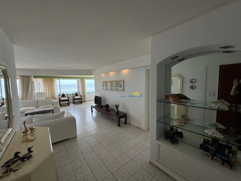 Apartamento en Venta de 3 dormitorios en , Punta