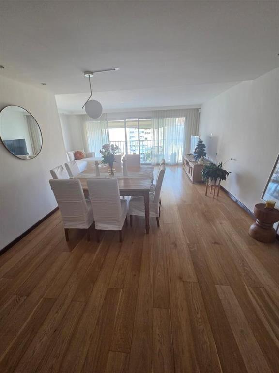 Proximo Rambla y 21, 129 m2, reciclado, 3 dormitorios, gge