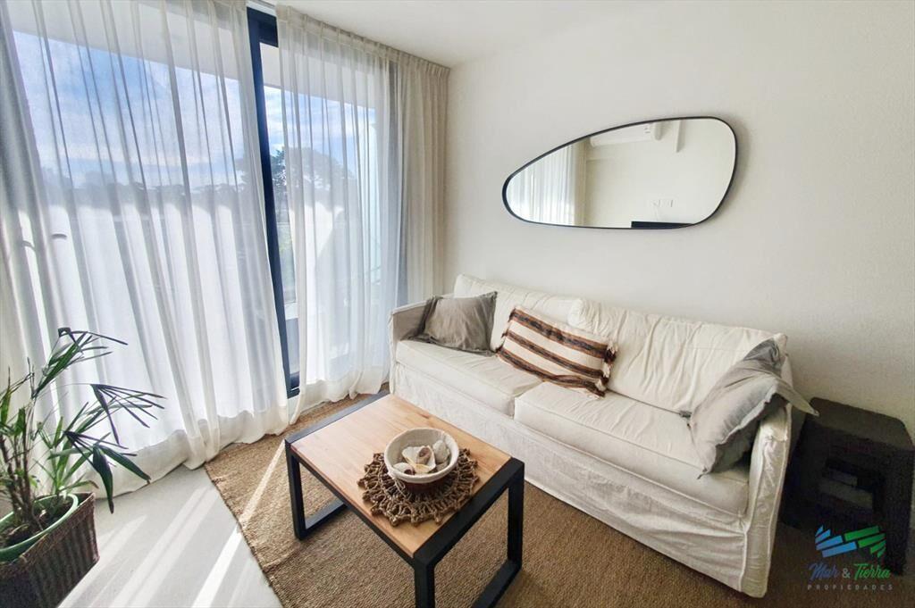 ALQUILER INVERNAL, UN DORMITORIO Y MEDIO. 2024 EDIFICIO CON