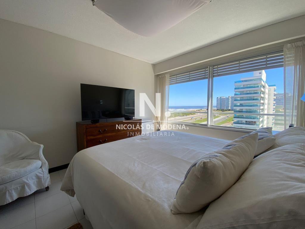 En venta apartamento frente al mar de 3 vistas de