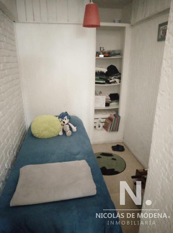 VENTA DE APARTAMENTO DE 2 DORMITORIOS EN PENINSULA CON PARR
