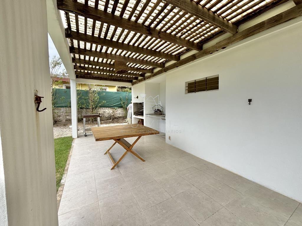 Excelente Casa 2 dormitorios - El Chorro