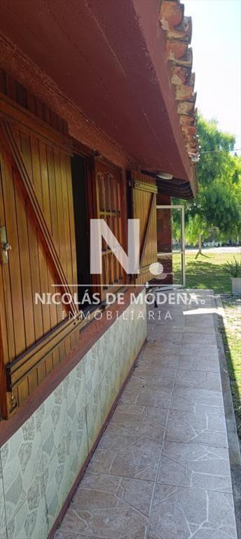 Vende casa en Piriapolis de 4 dormitorios,