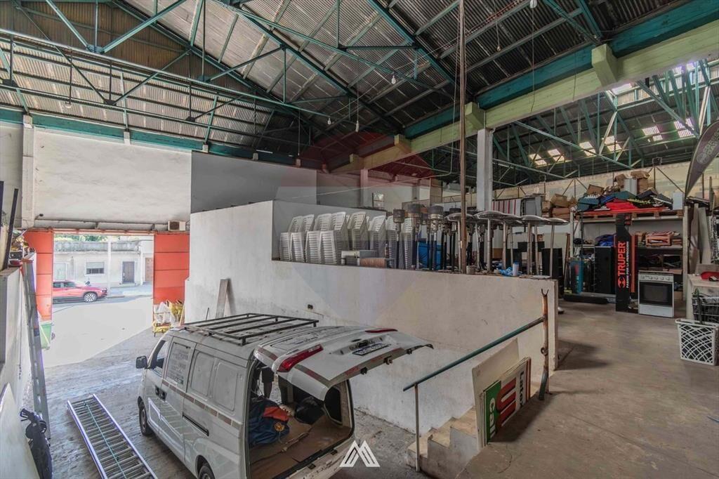 ALQUILER LOCAL EN LA COMERCIAL