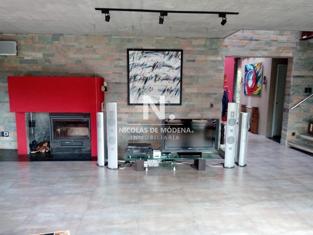 Hermosa casa en venta de 2 dormitorios.