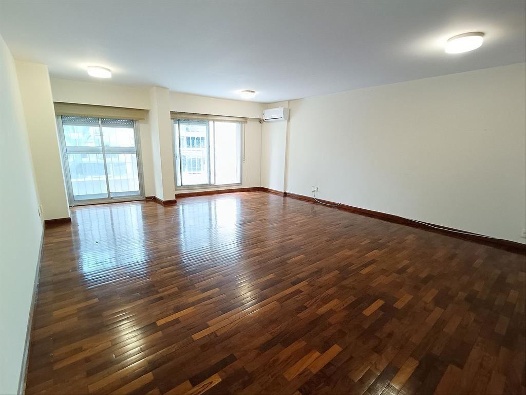 Venta Apartamento Punta Carretas 3 Dormitorios 5 Baños Pati