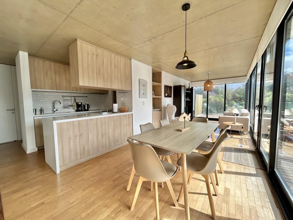 VENTA DE APARTAMENTO DE 2 DORMITORIOS - RAMBLA 24