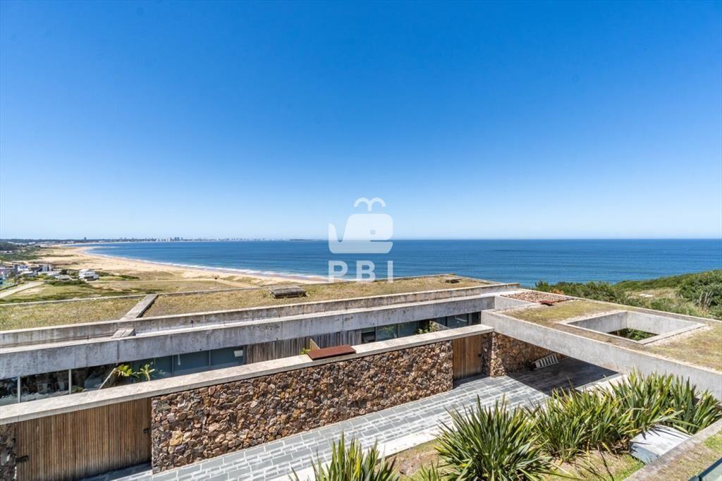 Apartamento en venta en Punta Ballena  - Sierra 1
