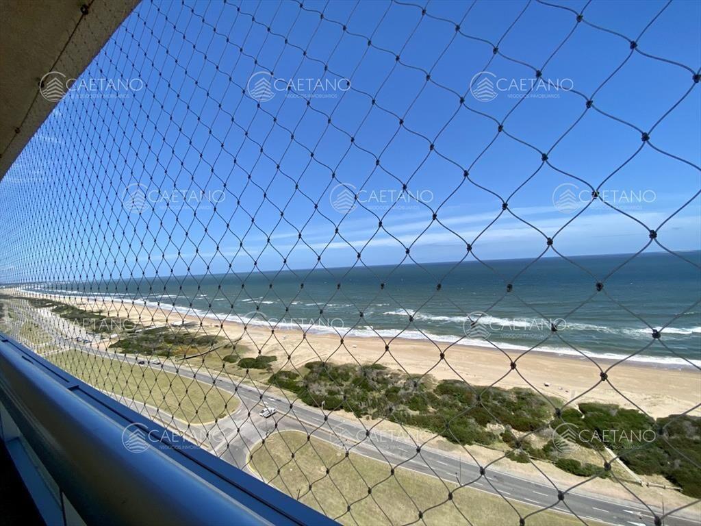 Alquiler temporario 3 dormitorios, Playa Brava -