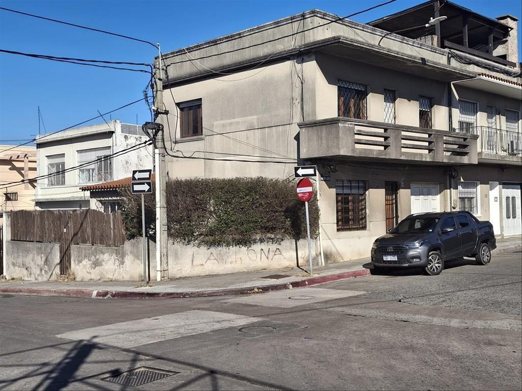 Venta casa 3 dorm + apartamento 1 dorm, gge Paso Molino