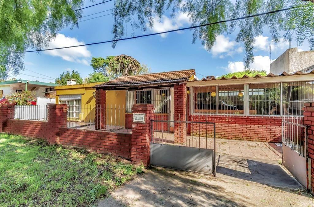 VENTA DE CASA DOS DORMITORIOS PIRIAPOLIS