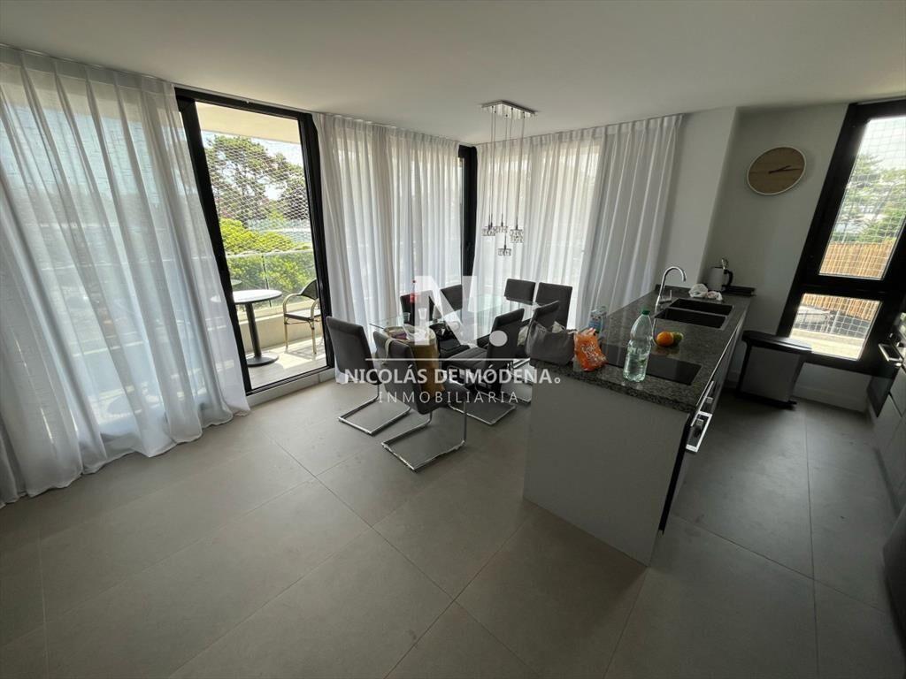 Apto en torre View
