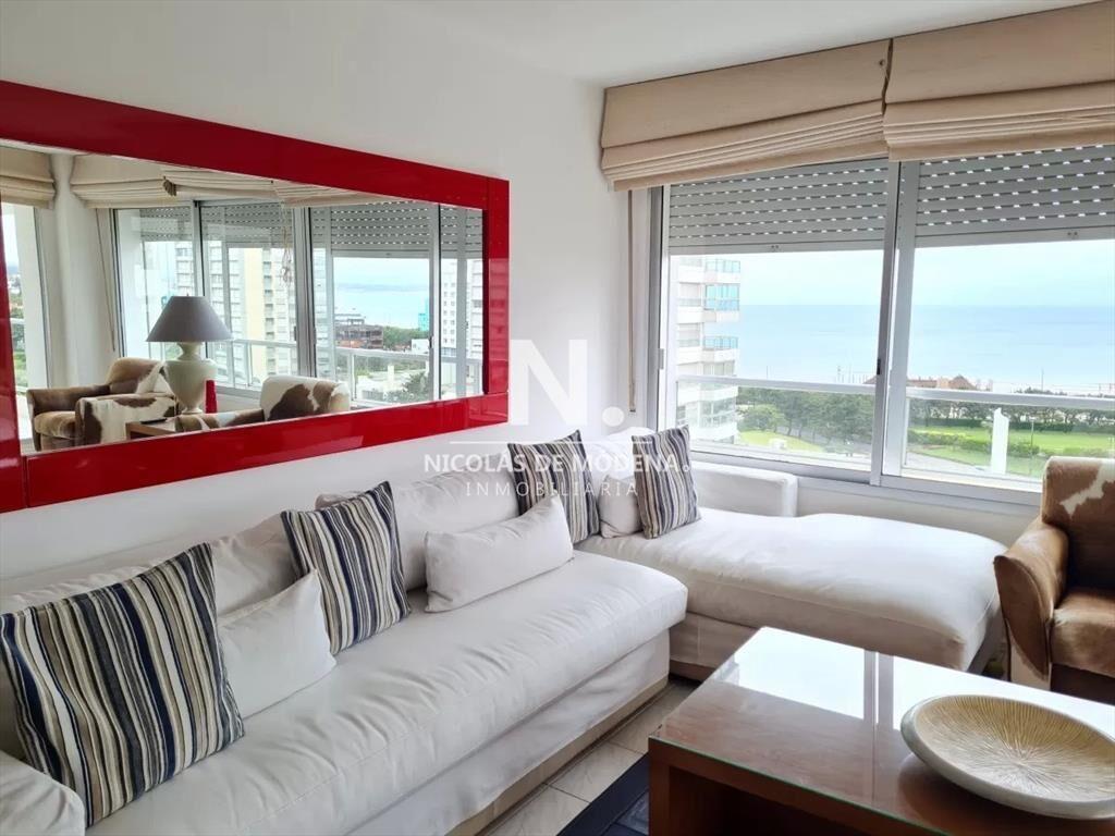 Impecable departamento, comodo e iluminado.