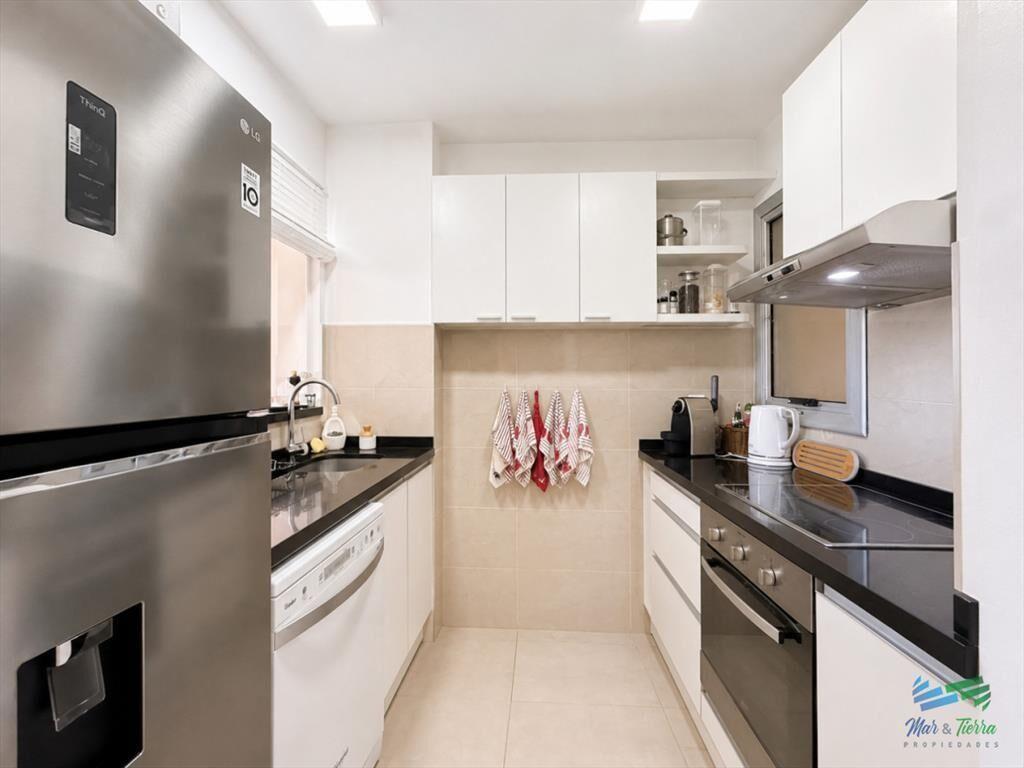 Apartamento moderno de 3 Dormitorios frente al mar en Playa