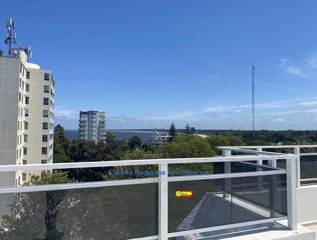 Venta de Pent-house Dúplex de 3 dormitorios - 3 baños