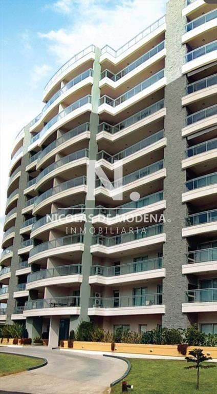 Departamento en venta, 3 dormitorios.