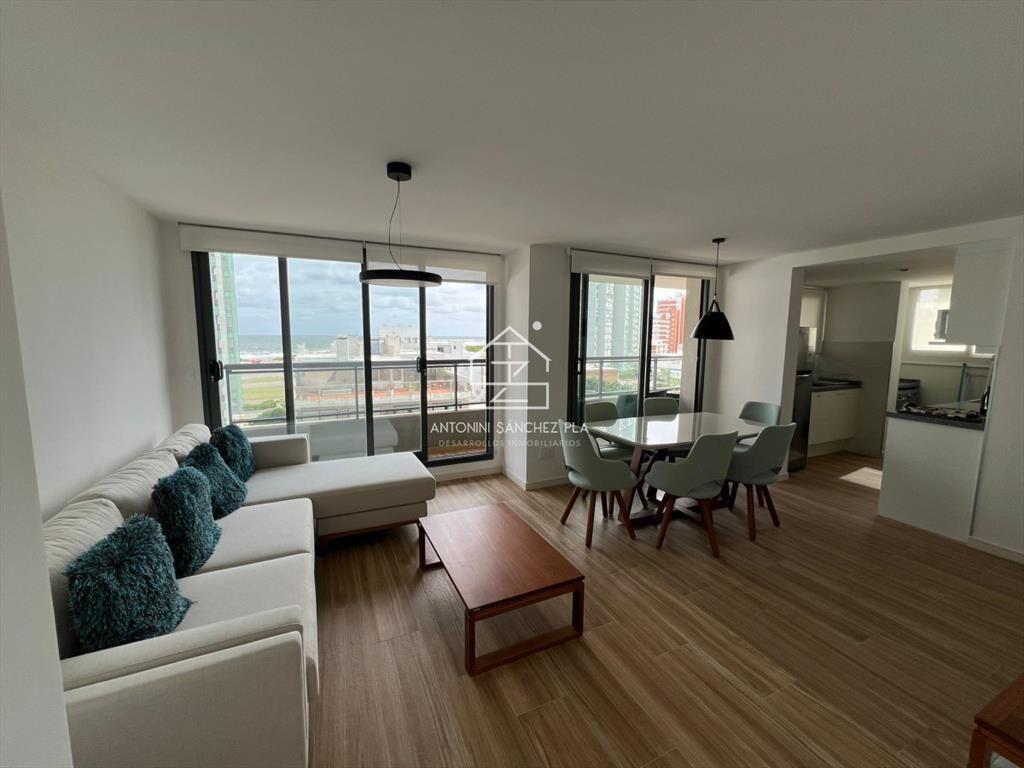 Apartamento en Venta de 2 dormitorios en Punta ,