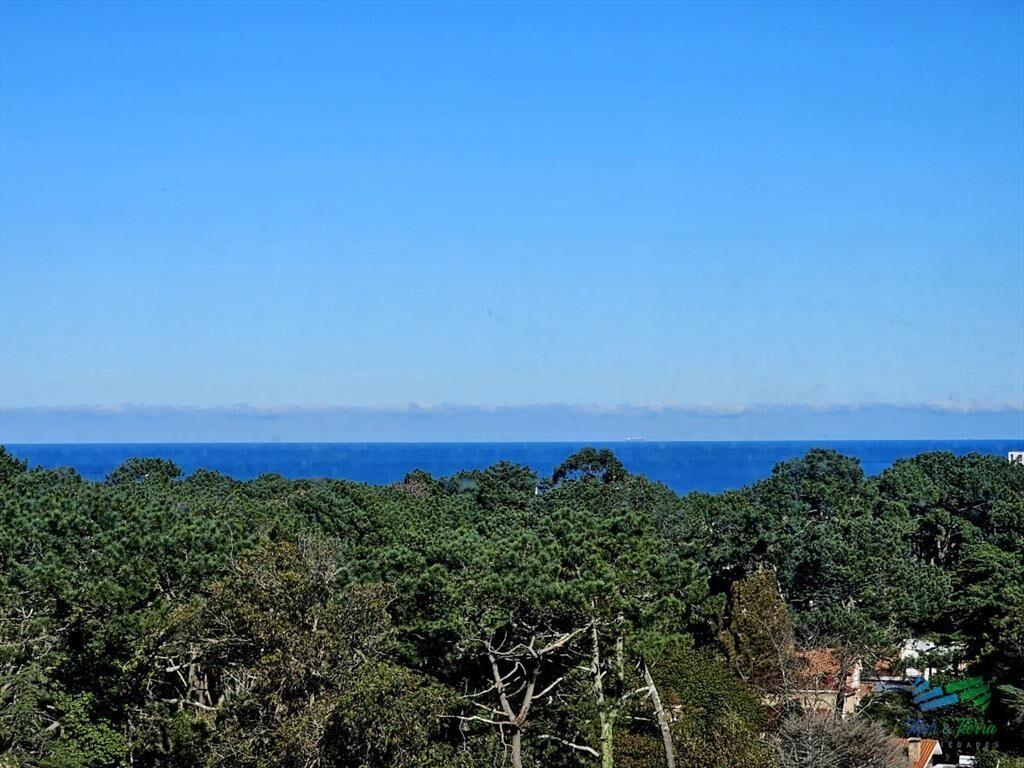 APARTAMENTO EN VENTA, 3 DORMITORIOS. SOBRE