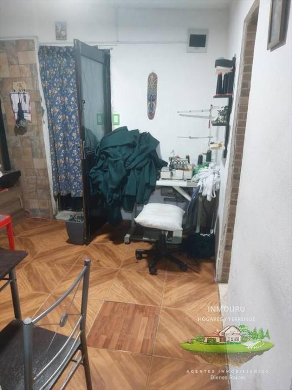 Se Vende Amplia Casa en Nuevo Paris