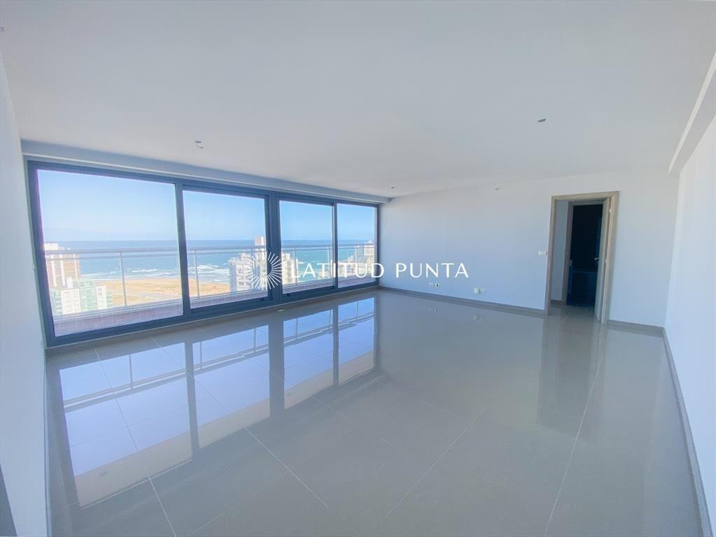 Piso alto en Brava, 2 dormitorios