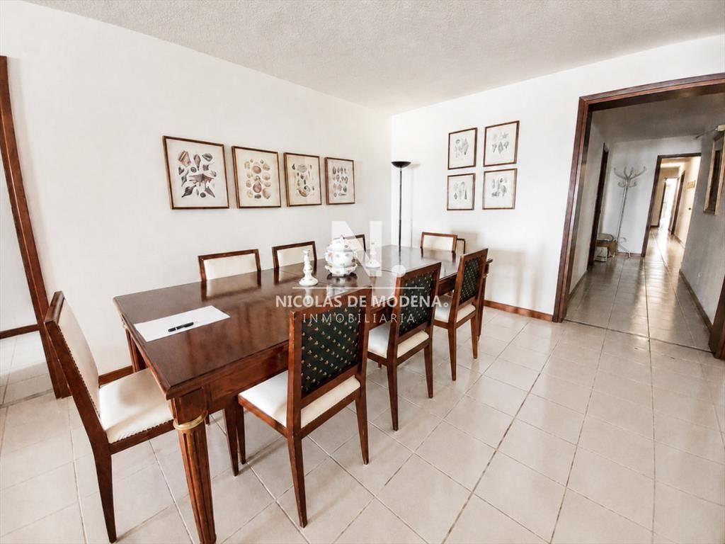 Vende apartamento en el Puerto, totalmente frente