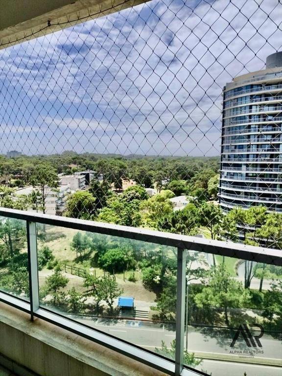 Venta Apartamento 3 Dormitorios Gala Vista, Av. Roosevelt